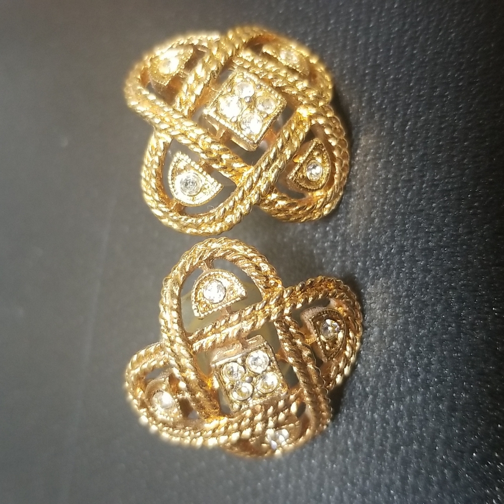 Gold Fashion Earrings